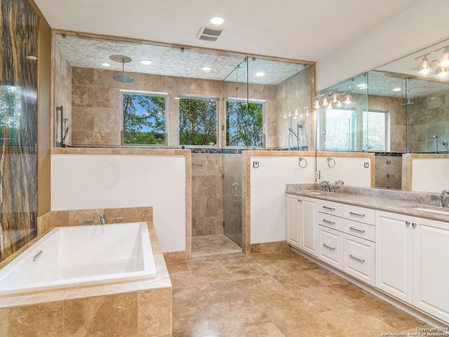 836 Canterbury Hill St, House other with 4 bedrooms, 5 bathrooms and null parking in Terrell Hills TX | Image 29