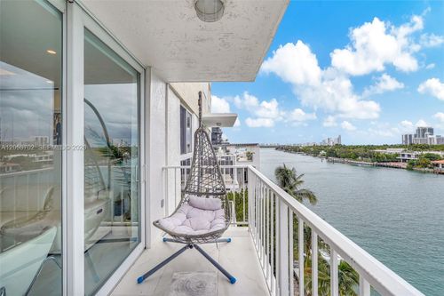6d-9721 E Bay Harbor Dr, Bay Harbor Islands, FL, 33154-1786 | Card Image