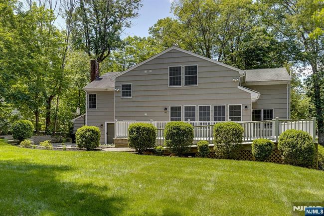 211 Lorraine Dr, House other with 6 bedrooms, 4 bathrooms and null parking in Berkeley Heights NJ | Image 34