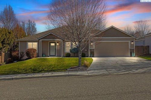1803 S Irving Pl., Kennewick, WA, 99338 | Card Image