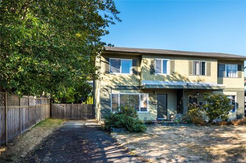 1714 Ashdale Pl, Saanich, BC, V8N1N9 | Card Image