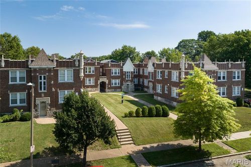 3801 Keokuk St, Saint Louis, MO, 63116-4976 | Card Image