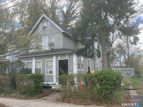 24 Pond Street, New Haven, CT, 06511 | Card Image