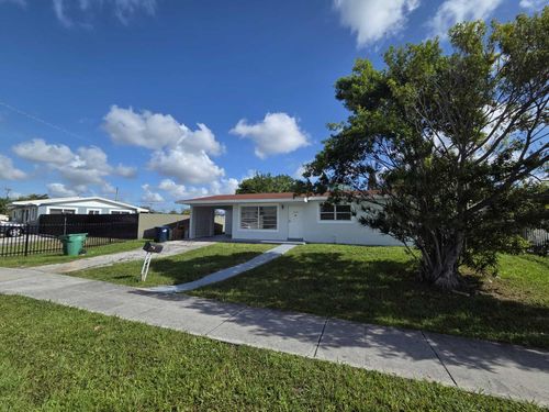 2455 Nw 207th St, Miami Gardens, FL, 33056-5208 | Card Image