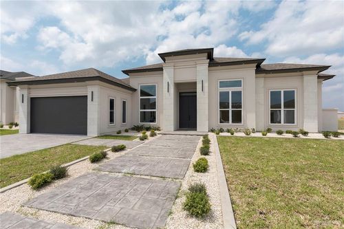 9819 N 24th Ln, McAllen, TX, 78504-7013 | Card Image