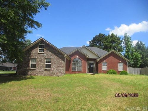 141 Birchwood Cir, Cabot, AR, 72023-2586 | Card Image