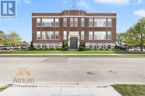 302-647 Irvine, Windsor, ON, N8X2T4 | Card Image