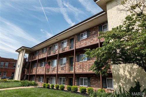 7403 Elm Avenue, Maplewood, MO, 63143 | Card Image