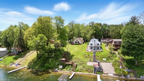 5585 S 930 E, Wolcottville, IN, 46795-9794 | Card Image