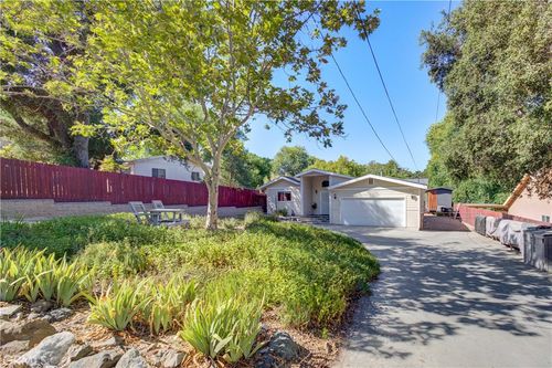 4887 Arizona Ave, Atascadero, CA, 93422-3028 | Card Image