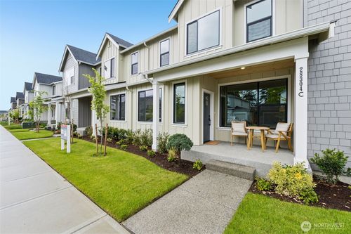c-28304 74th Dr Nw, Stanwood, WA, 98292 | Card Image