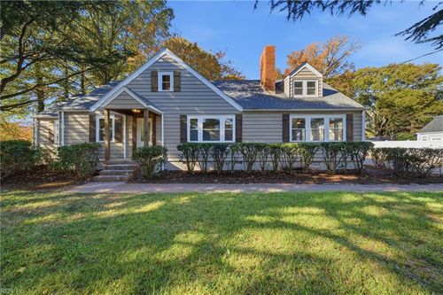 7929 Pythian Ave, NORFOLK, VA, 23518-3924 | Card Image