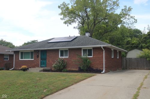348 Clark Ave, Beech Grove, IN, 46107-1635 | Card Image