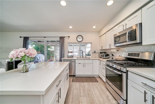 16011 Sugarpine Ln, Townhouse with 4 bedrooms, 3 bathrooms and 2 parking in Cerritos CA | Image 13