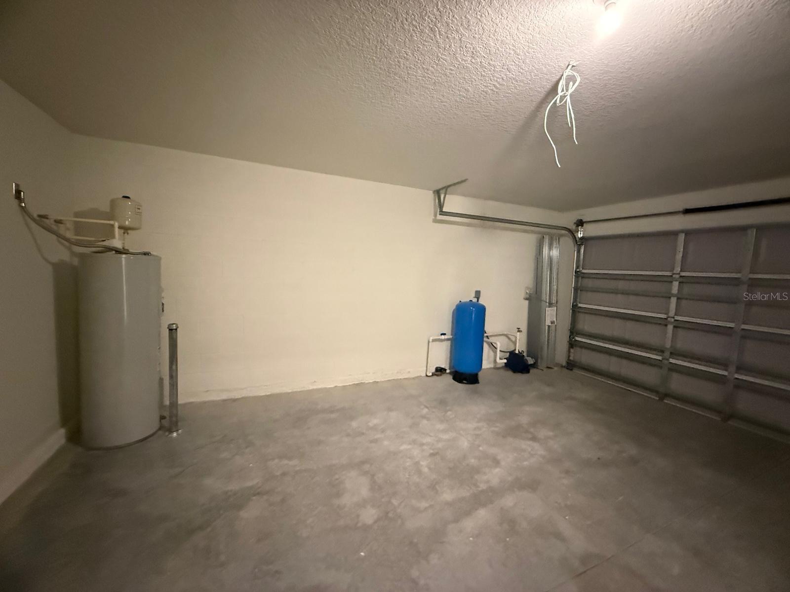 Residential Lease in PALM BAY 5