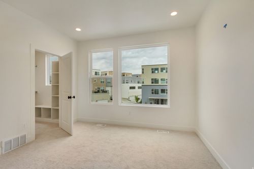 109-10995 S Freestone Rd, South Jordan, UT, 84009-2013 | Card Image