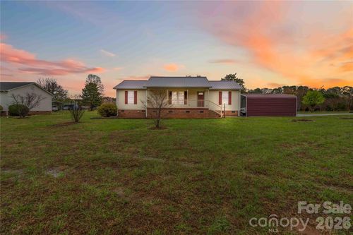 111 Flushing Dr, York, SC, 29745-2151 | Card Image