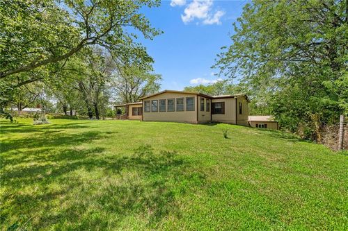 4251 Old Stage Rd, Higginsville, MO, 64037-9137 | Card Image