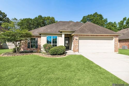 17617 Hoods Ridge Dr, Prairieville, LA, 70769-6064 | Card Image