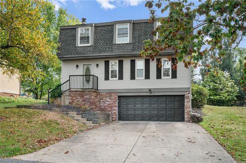 2609 Fox Chase Ct, Bridgeville, PA, 15017-1609 | Card Image