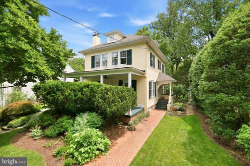 6411 33rd St Nw, WASHINGTON, DC, 20015-2439 | Card Image