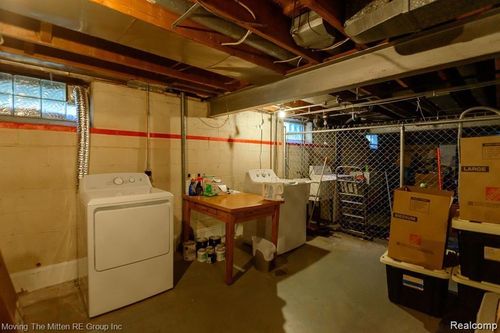 apt-b5-487 N Eton St, Birmingham, MI, 48009-5955 | Card Image