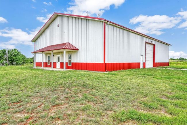 23003 N Frontage Rd, Home with 0 bedrooms, 0 bathrooms and null parking in Clinton OK | Image 6