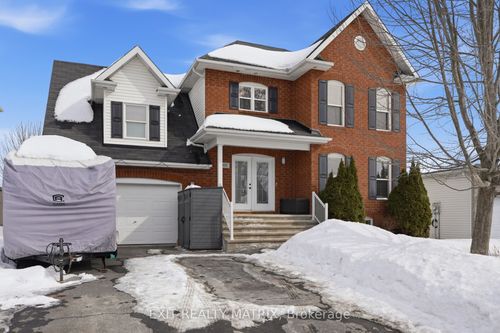 388 Quartz Ave, Rockland, ON, K4K0C7 | Card Image