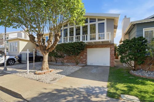 55 Parkside Ave, Daly City, CA, 94015-1053 | Card Image