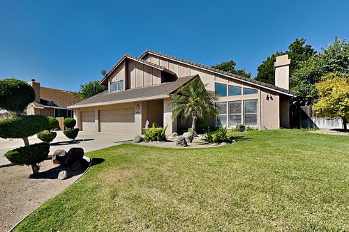 815 Monte Vista Ave, Los Banos, CA, 93635-4824 | Card Image