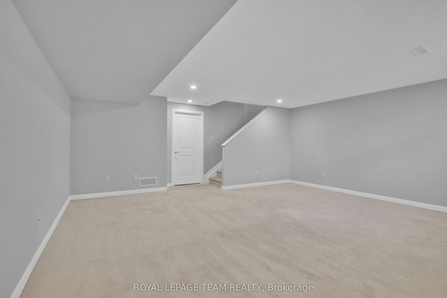 123 Chakra Street, House attached with 3 bedrooms, 3 bathrooms and 2 parking in Barrhaven ON | Image 34