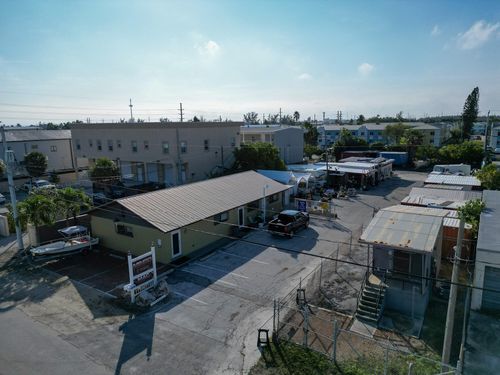 5580 1st Ave, Stock Island, FL, 33040-5918 | Card Image