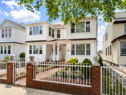 93-08 123rd St, South Richmond Hill, NY, 11419-1427 | Card Image