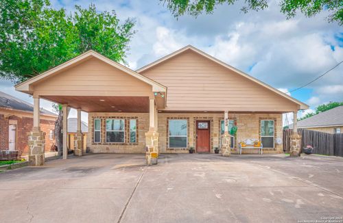 609 State Highway 123 N, Stockdale, TX, 78160-6020 | Card Image