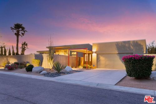 1090 Azure Ct, Palm Springs, CA, 92262-2370 | Card Image