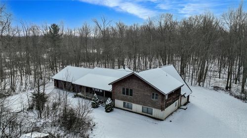 3870 Sleepy Hollow Rd, Brunswick, OH, 44212-4035 | Card Image