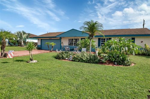 20308 Gentry Ave, PT CHARLOTTE, FL, 33952-6552 | Card Image