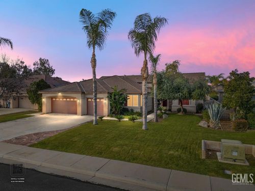 13418 Giro Drive, Bakersfield, CA, 93314 | Card Image
