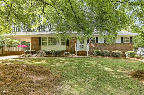 628 Ashe Ave, Cary, NC, 27511-4654 | Card Image