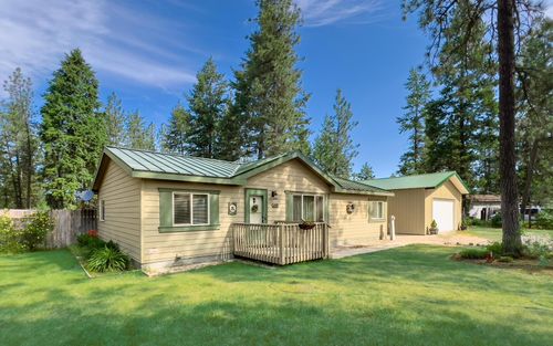 3255 Evergreen Dr, Valley, WA, 99181-9758 | Card Image