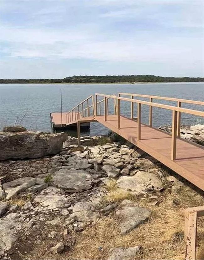 143 Lake Crest Drive, For Sale in May Zoocasa