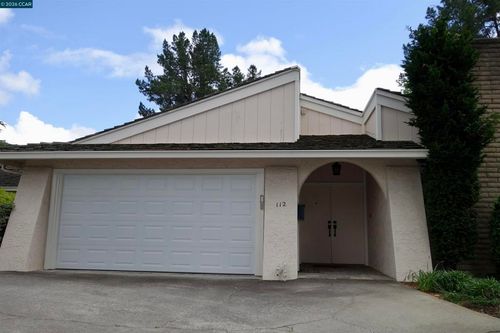 112 Marchbanks Ct, Walnut Creek, CA, 94598-2101 | Card Image