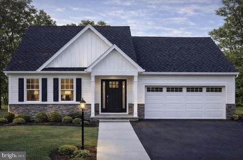 233 Pilgrim Dr, LANCASTER, PA, 17603-5686 | Card Image