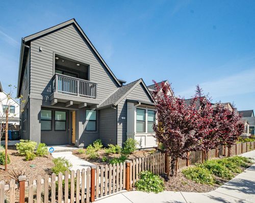 1586 Waterside Ln, Rohnert Park, CA, 94928-4234 | Card Image