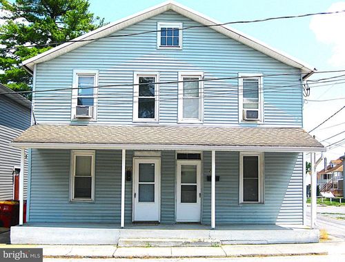 203-201 High St, SHIPPENSBURG, PA, 17257-1409 | Card Image