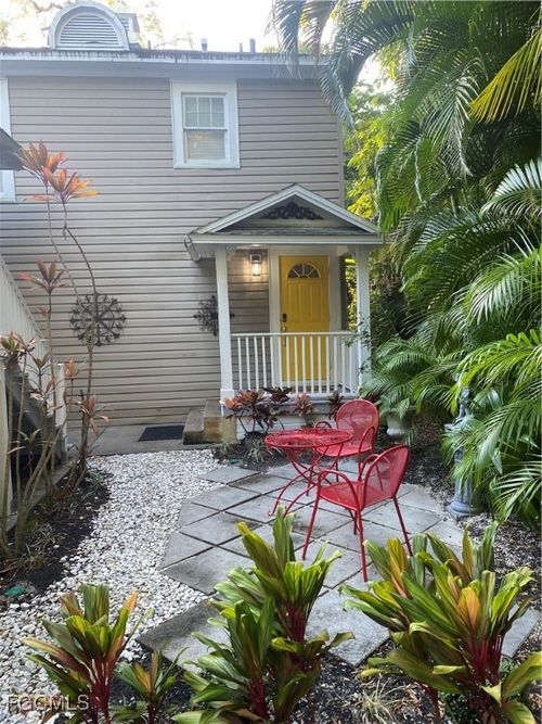 1618 Woodford Ave, Fort Myers, FL, 33901-2426 | Card Image