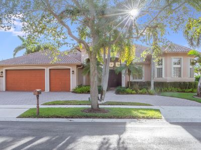 1151 Nw 137 Th Av, House other with 4 bedrooms, 3 bathrooms and null parking in Pembroke Pines FL | Image 3