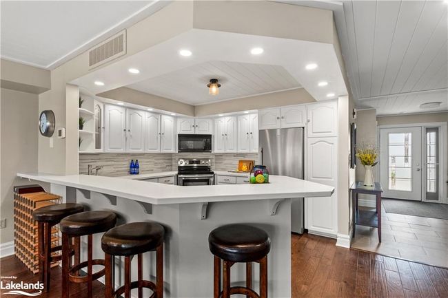 12 - 8 Beck Blvd, Townhouse with 2 bedrooms, 2 bathrooms and 2 parking in Penetanguishene ON | Image 9