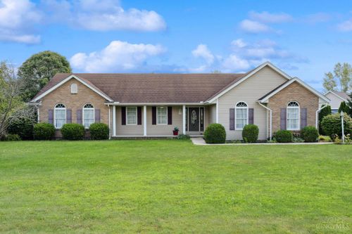 741 Leslie Dr, Wilmington, OH, 45177-7845 | Card Image