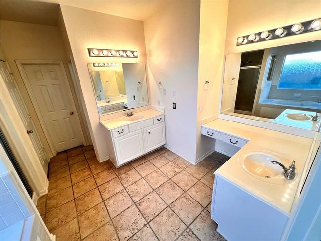 2222 Scenic Shore Dr, House other with 5 bedrooms, 4 bathrooms and null parking in Seabrook TX | Image 20
